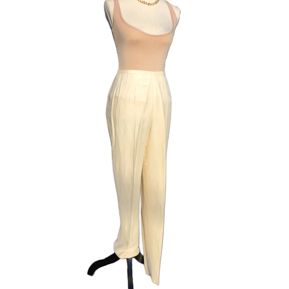 Dana Buchman. Vintage, Cream Silk & Linen Blend pants. Size: 4 - Picture 2 of 11